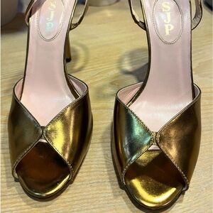Sarah Jessica Parker SJP Bronze Leather Metallic High Heel Sandals Size 38.